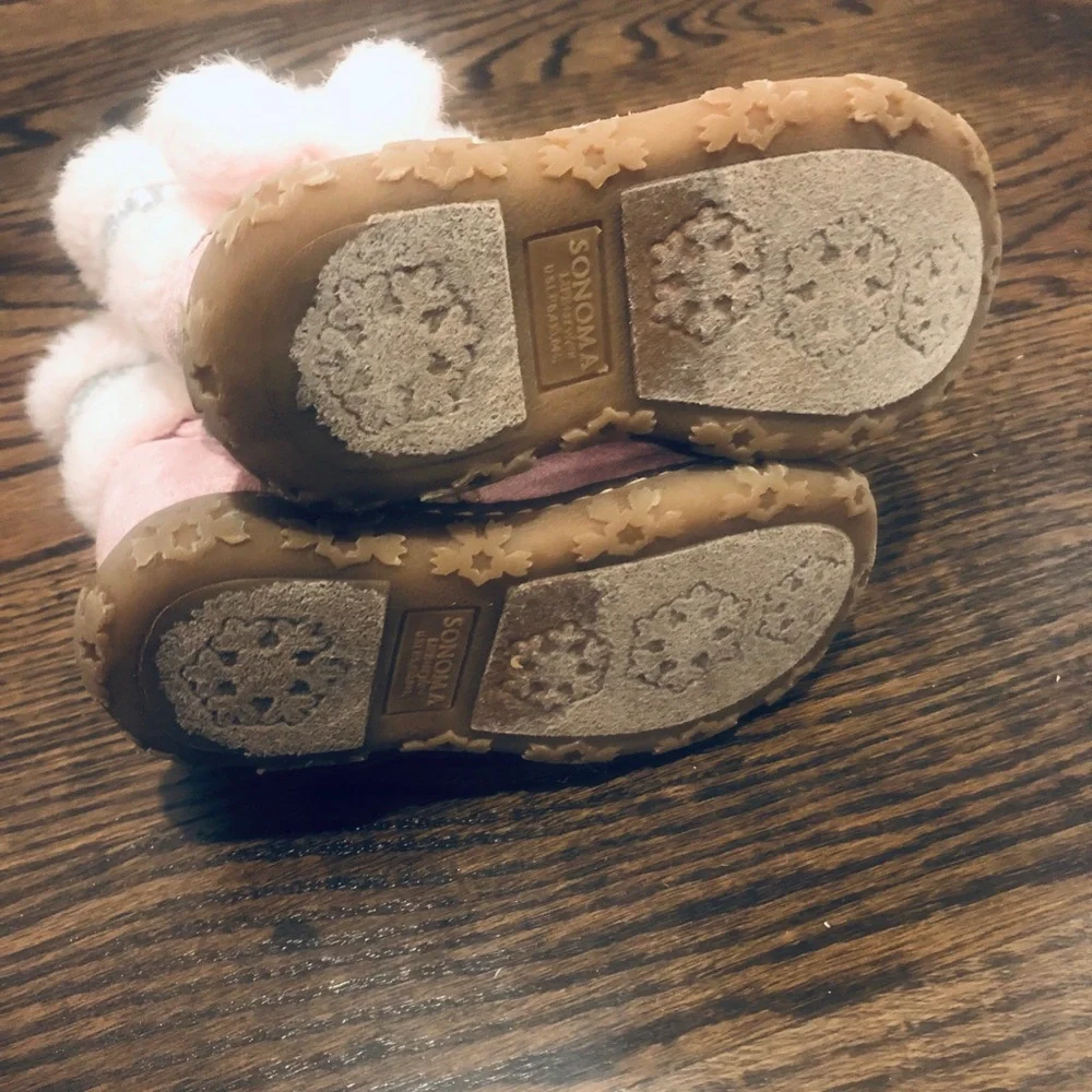 Sonoma pink boots size 7